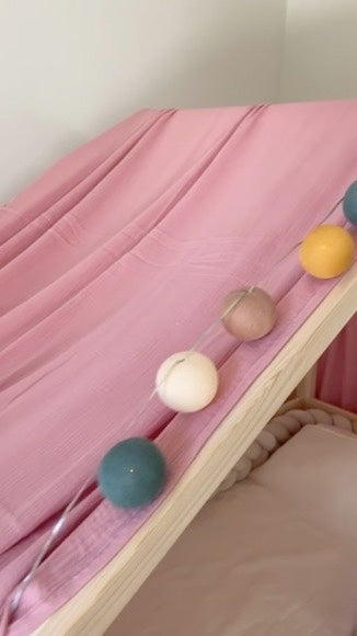 Ciel de lit cabane Rose