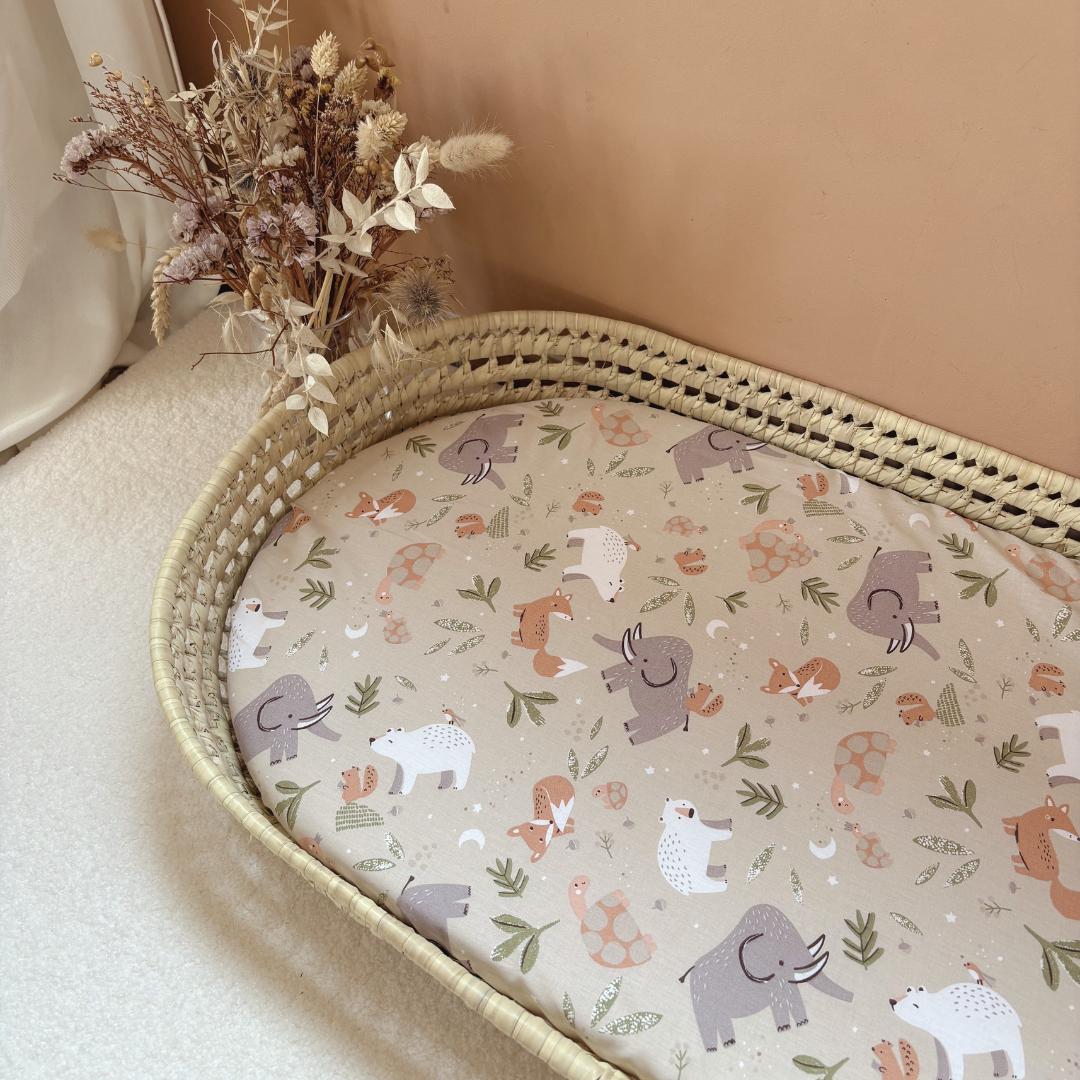 Panier à langer + matelas + housse animaux beige