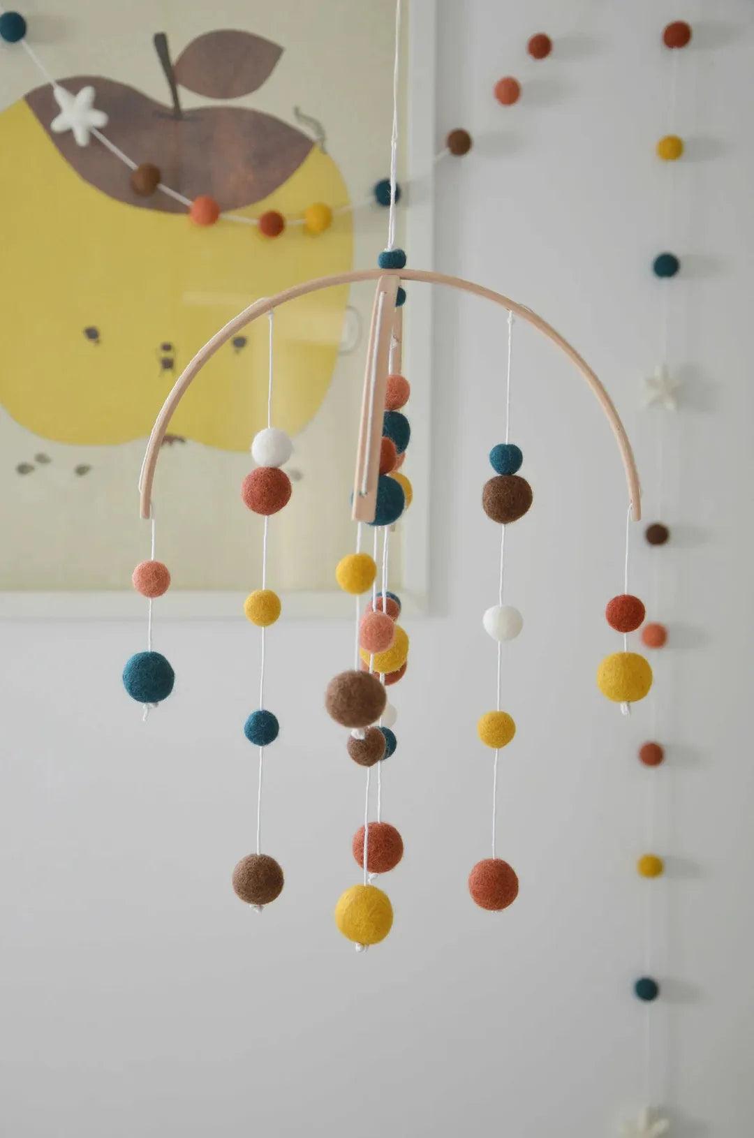Mobile fait-main Ocre & terracotta