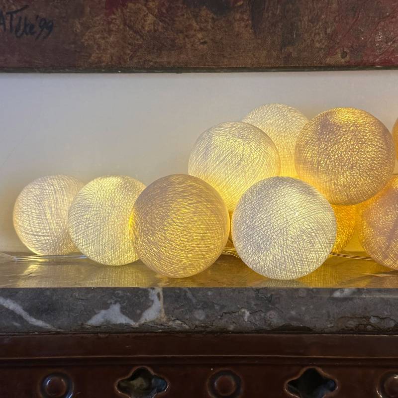 Guirlande lumineuse boule Beige & Blanc