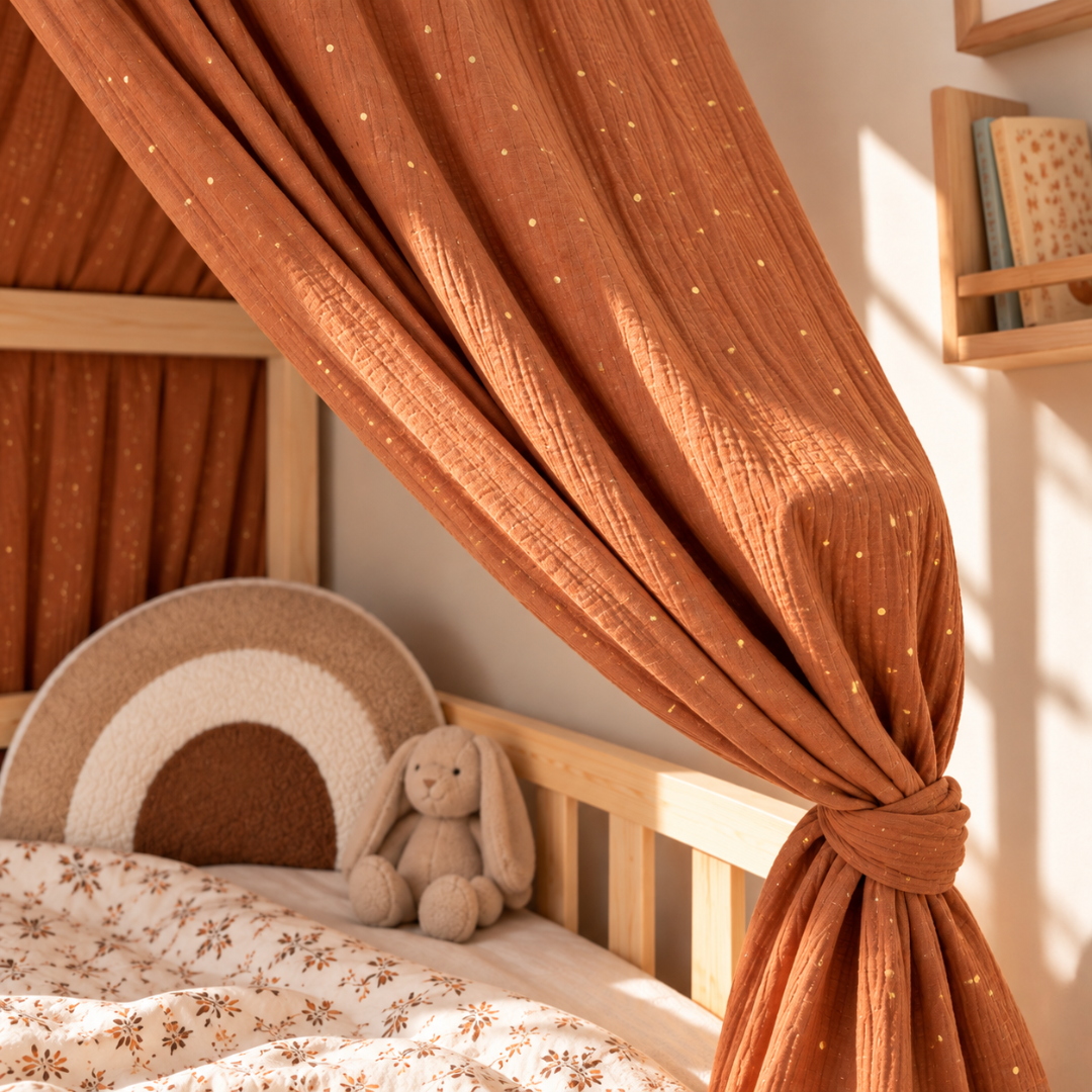 Ciel de lit cabane Caramel pois dorés