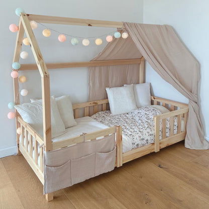 Pack lit cabane + ciel de lit + guirlande + range-doudou