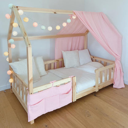 Pack lit cabane + ciel de lit + guirlande + range-doudou