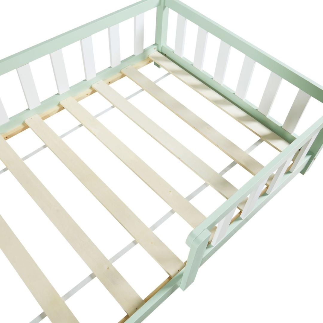 Lit cabane avec barrière + matelas - 90x200cm - Vert &amp; blanc