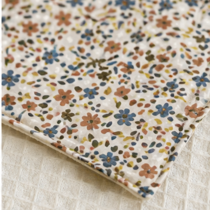 Couverture légère enfant fleurie Holly