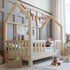 Lit cabane Montessori avec barrière Andrea 70x140cm Entrée au milieu