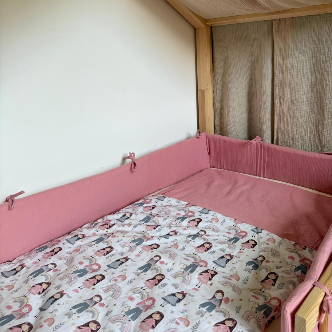 Roze dubbelgaas cabinebedbumper 