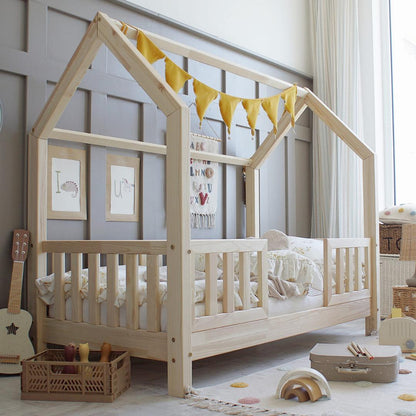 Lit cabane Montessori avec barrière Andrea 90x200cm Entrée au milieu