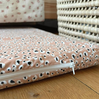 Tapis de motricité léopard rose