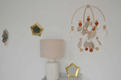 Mobile fait-main Beige &amp; blanc