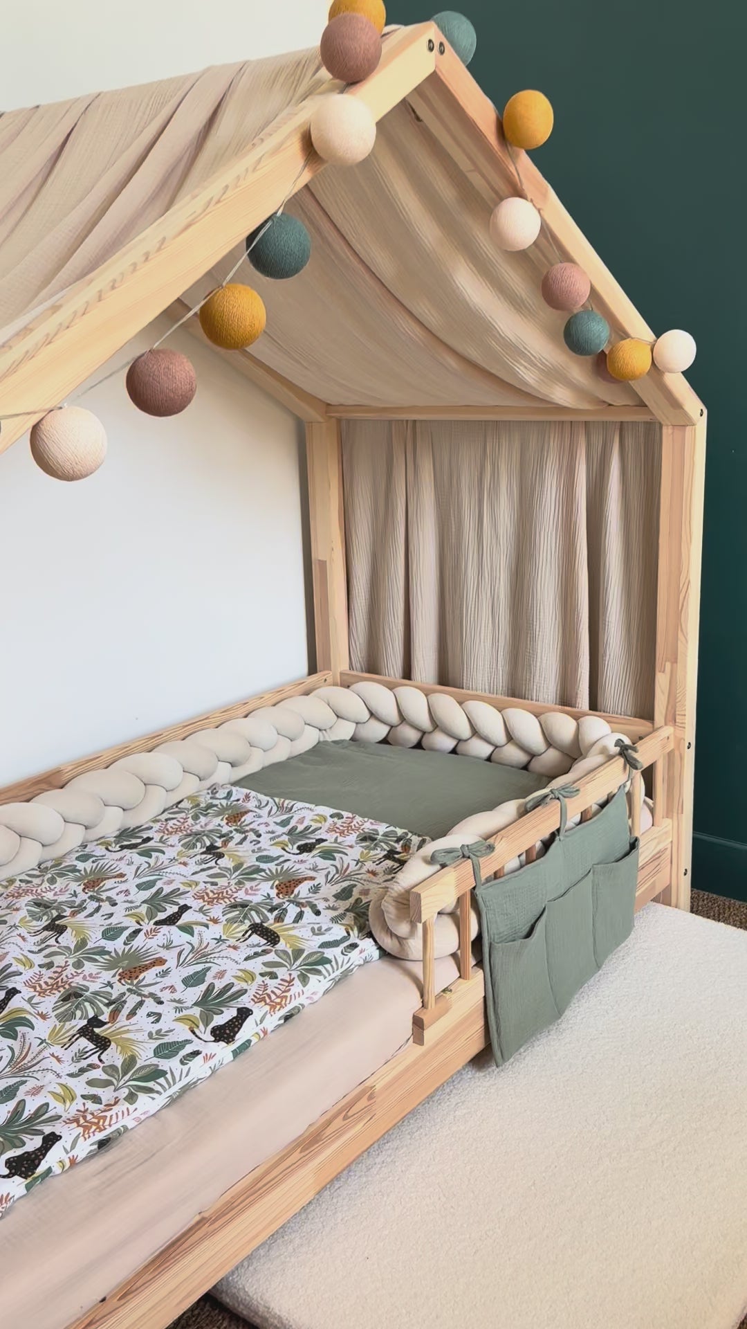 Beige bedhemel van biologisch katoen
